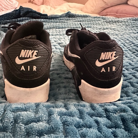 Nike AirMax size 7.5 - Picture 2 of 4